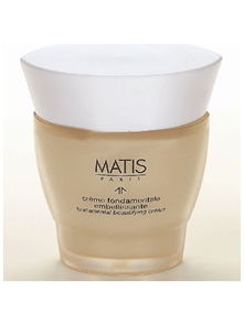 補(bǔ)水保濕全攻略 探尋高效護(hù)膚產(chǎn)品的奧秘